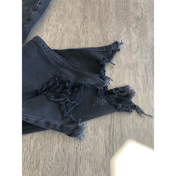 Free People Rugged Black Distressed Ankle Fly Button Straight Leg Jean - 29 - Picture 7 of 8